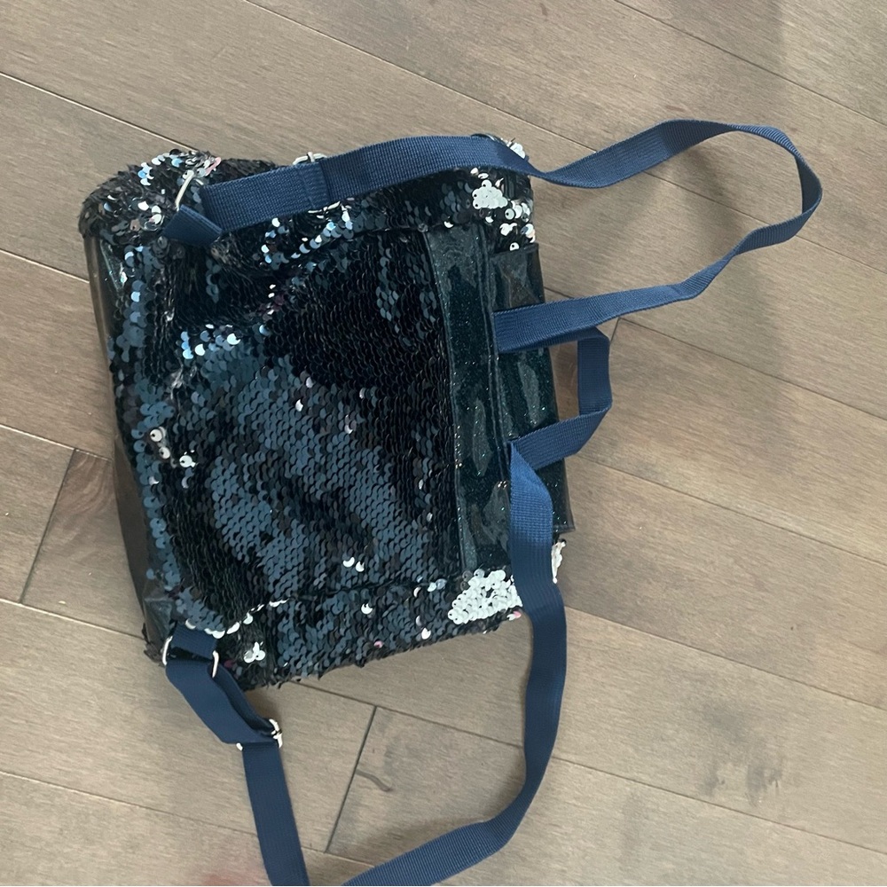 Disney Frozen II Sequin Bag with Black Accents - Picture 4 of 7